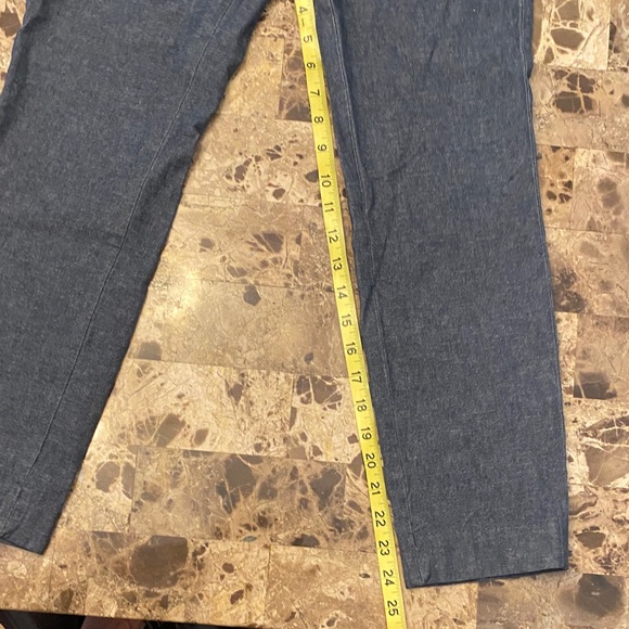 Banana Republic Women’s Slate Chinos - Picture 3 of 8